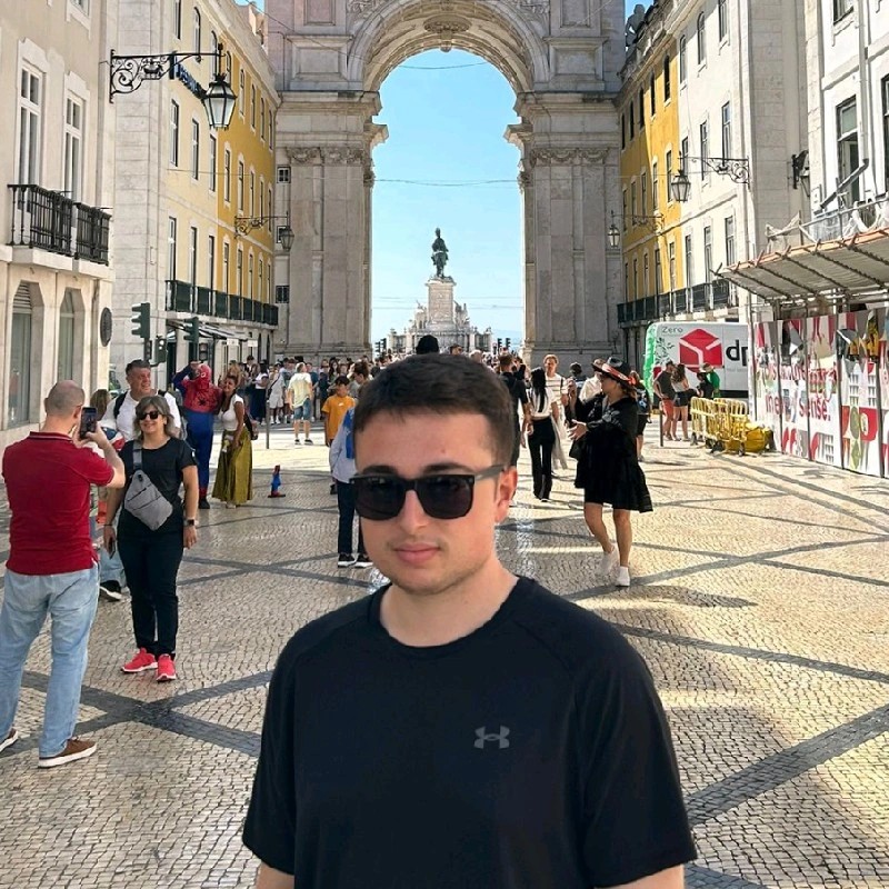 Profile photo of Adrián Rios